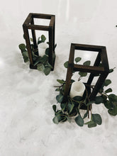 Load image into Gallery viewer, Set of Two Lanterns