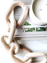 Load image into Gallery viewer, Wooden Chain Links