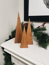 Load image into Gallery viewer, Mountain Christmas Set of 3