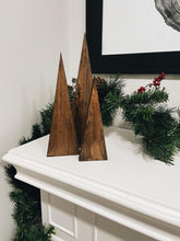 Load image into Gallery viewer, Mountain Christmas Set of 3