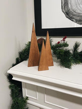 Load image into Gallery viewer, Mountain Christmas Set of 3