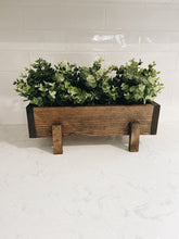Load image into Gallery viewer, Plant Stand With Legs