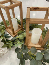 Load image into Gallery viewer, Set of Two Lanterns